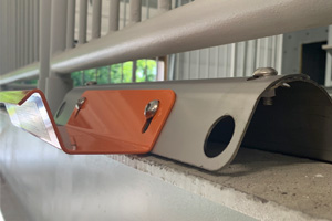 Extension ladder mounting brackets